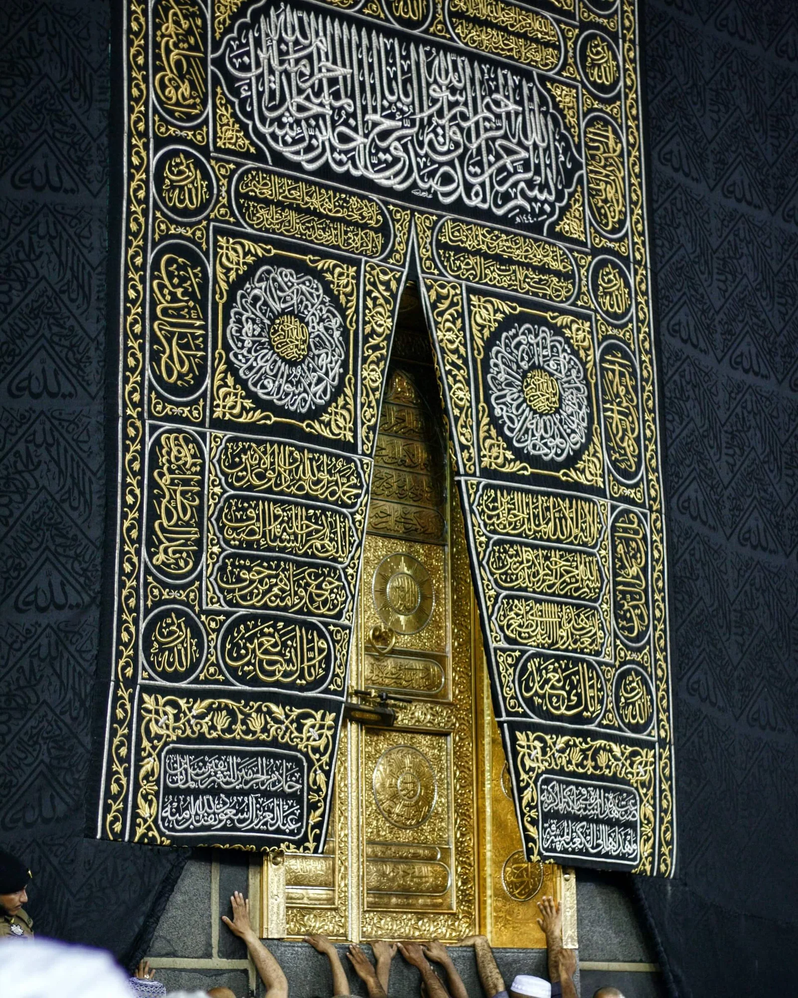 2 Adults – 10 Days Umrah Package(October)
